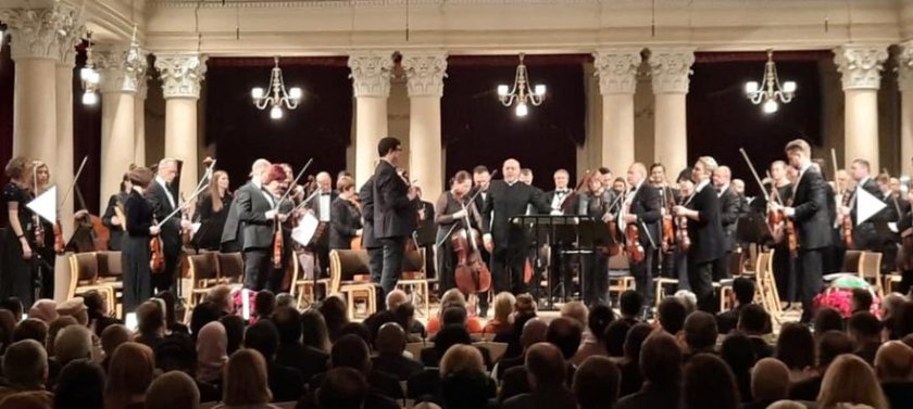 Heydər Əliyevin 100 illiyi ilə bağlı Ukrayna Milli Filarmoniyasında klassik musiqi konserti keçirilib