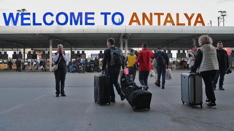 Bu il Antalyaya 16,5 milyon turist gələcək