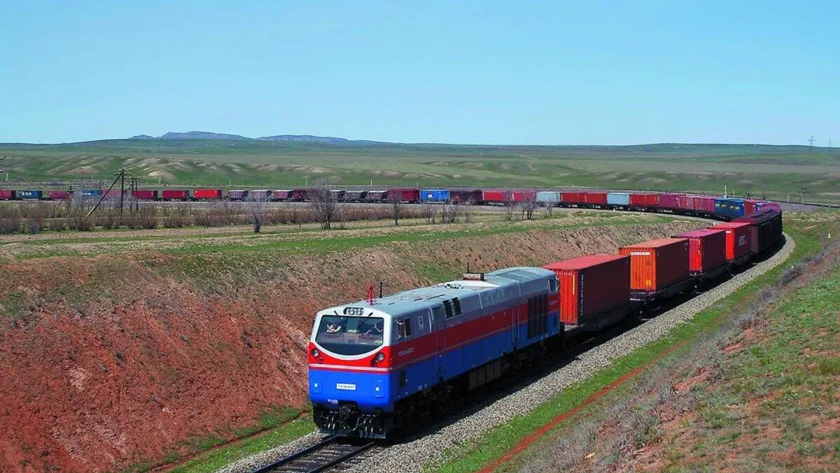 Dəmir yolu ilə 9 ayda 190 milyon ton yük daşınıb