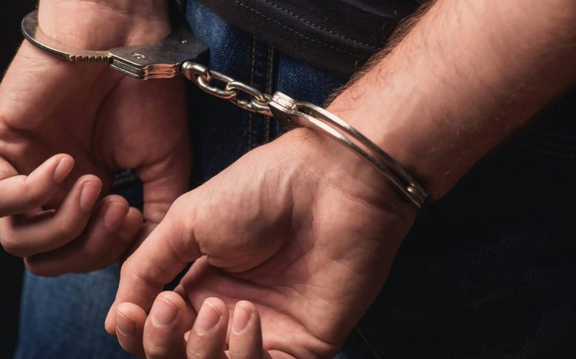 İrandan PUA ilə keçirilən narkotiki götürmək istəyənlər saxlanılıb