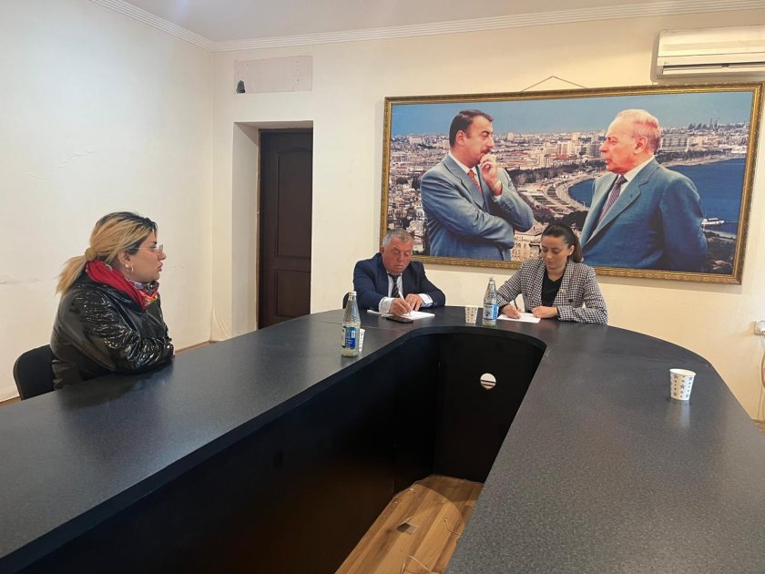 Millət vəkili Səbinə Xasayeva Lökbatanda vətəndaşları qəbul edib