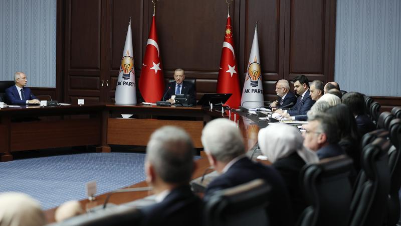 Ərdoğan partiya üzvlərini toplayır-CHP-nin etiraz aksiyaları müzakirə ediləcək