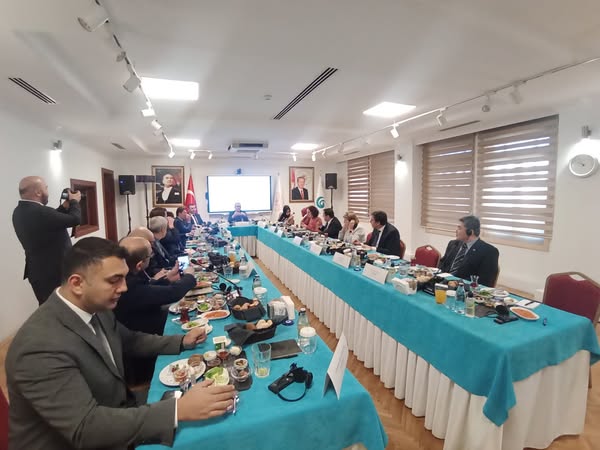 Xarici ölkələrin Türkiyədəki mədəniyyət mərkəzlərinin rəhbərləri ilə görüş keçirilib