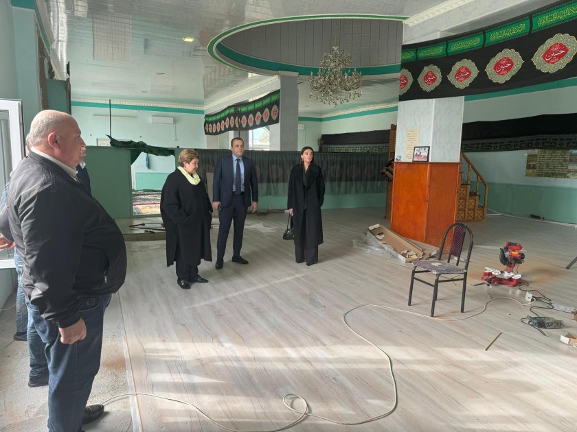 Əməllləri ilə özünü sübut edərək seçici sevgisini qazanan xanim