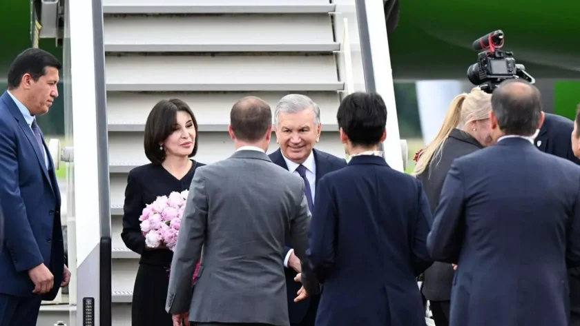 Mirziyoyev Sloveniyaya səfərə gedib