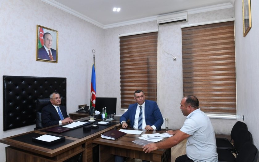 Rövşən Rzayev vətəndaş qəbulu keçirib