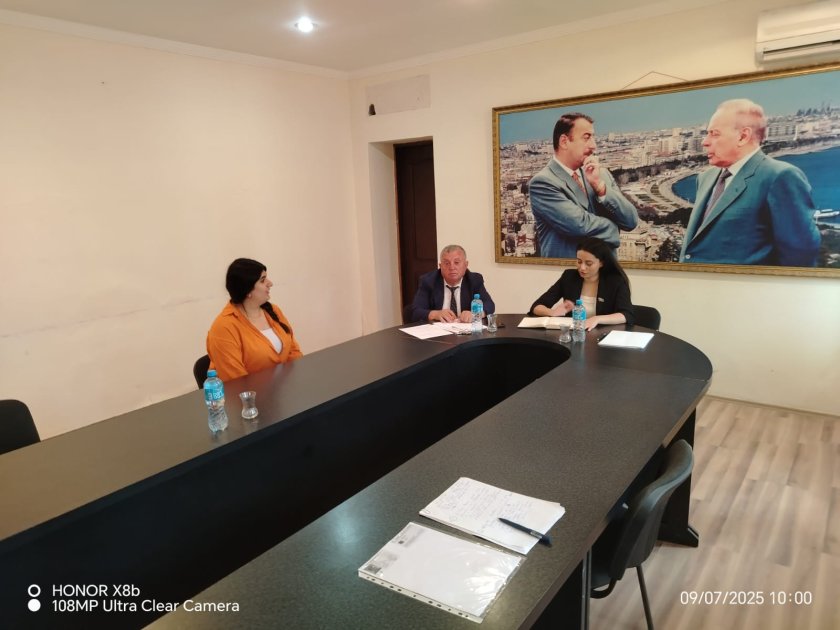 Deputat Səbinə Xasayeva seçiciləri ilə görüşüb