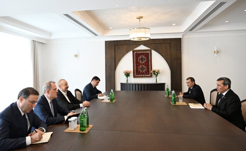 İlham Əliyev Xankəndidə Türkmənistanın Nazirlər Kabineti Sədrinin müavinini qəbul edib