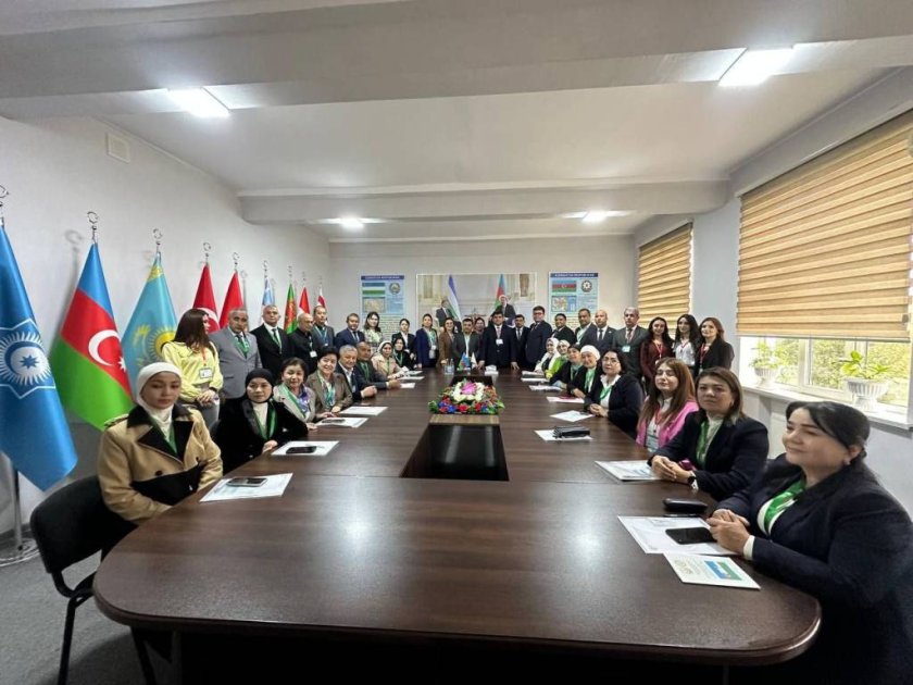 Özbəkistanlı müəllimlər müəllimlər Azərbaycanda öz bacarıqlarını artırırlar
