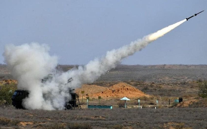 Polşa silah istehsalını artırır