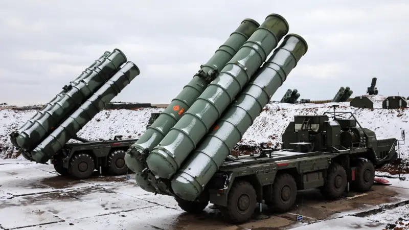 Hindistan Rusiyadan S-400 raketləri alacaq