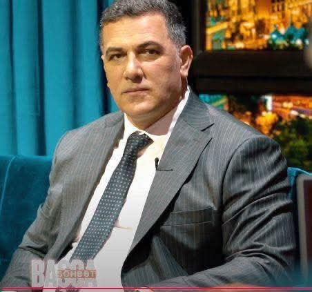 Opportunist siyasətçilərin bazarı Azərbaycanda bağlanır