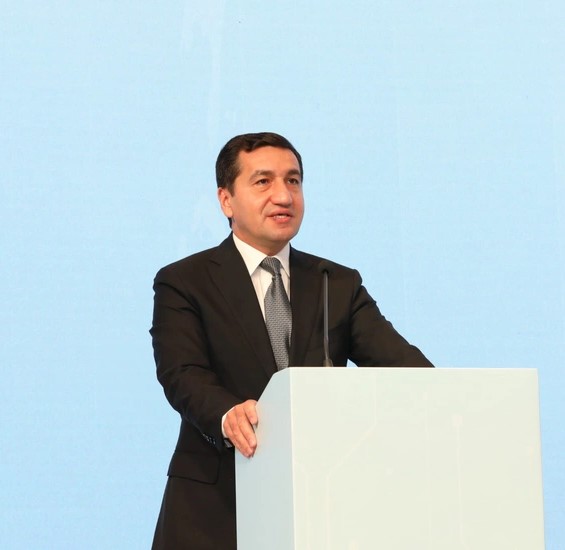 Hikmət Hacıyev: Azərbaycan üçün Cənubi Qafqazdakı münaqişə başa çatıb