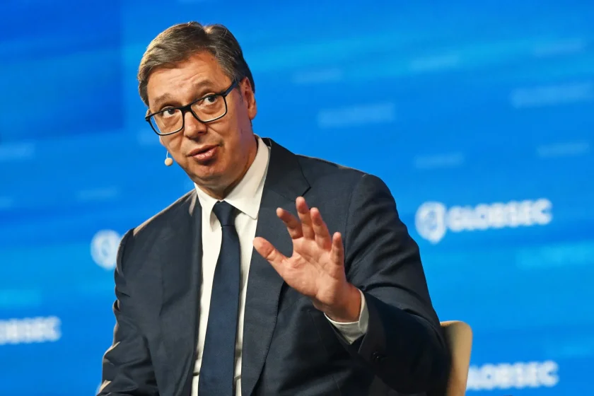 Serbiyada növbədənkənar seçkilər keçiriləcək