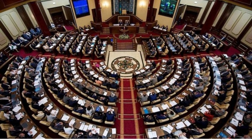 Qazaxıstan parlamenti buraxıla bilər