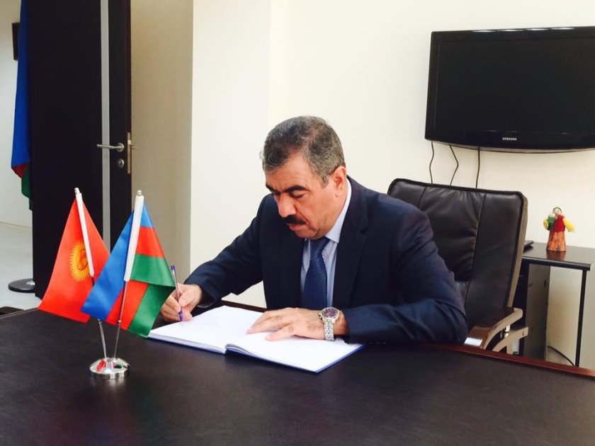 Siyasi mübarizə zamanı qeyri-etik ifadələrdən istifadə etmək zəiflik, cılızlıq əlamətidir