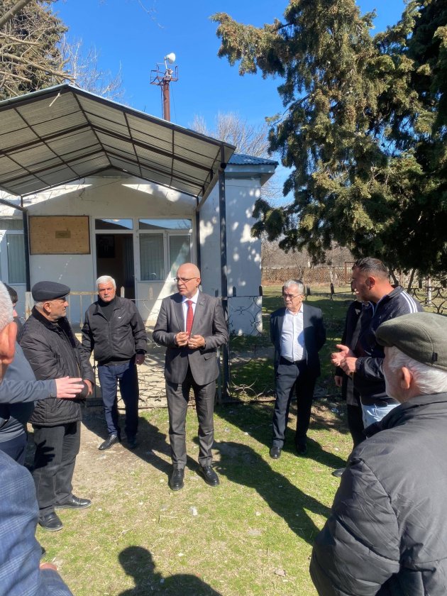 Deputat Elçin Mirzəbəyli vətəndaş qəbulu keçirib-FOTOLAR