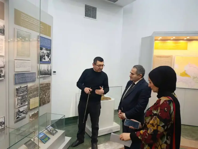 Faiq Ələkbərli Özbəkistan Repressiya qurbanları xatirəsi Dövlət Muzeyində olub