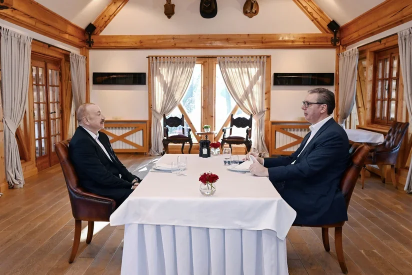 İlham Əliyev və Aleksandar Vuçiç qeyri-rəsmi səhər yeməyində iştirak ediblər