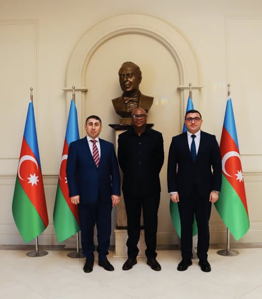 CAR-ın 13-cü Ümumdünya Şəhərsalma Forumunda iştirakı müzakirə edilib