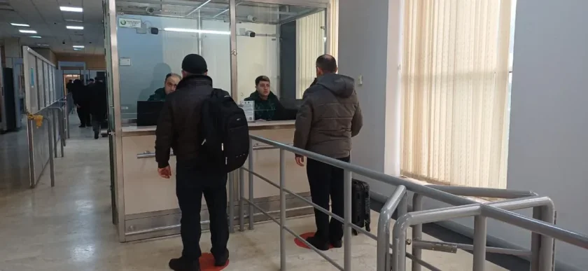 Azərbaycan vasitəsilə İrandan 312 nəfər təxliyə olunub