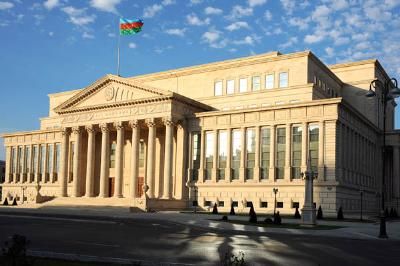  Ali Məhkəmə Amal Qrup MMC-yə qarşı müraciətini təmin edib 