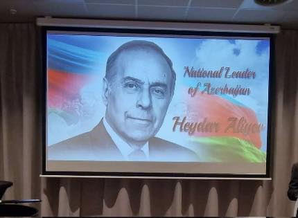 Niderlandda Heydər Əliyevin anadan olmasının 103-cü ildönümünə hıəsr olunmuş tədbir keçirilib