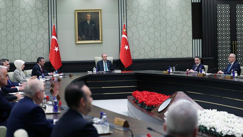 Ərdoğan kabineti toplayır