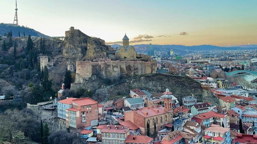 Gürcüstanda əmlak vergisi həddi 100.000 lariyə qədər artacaq